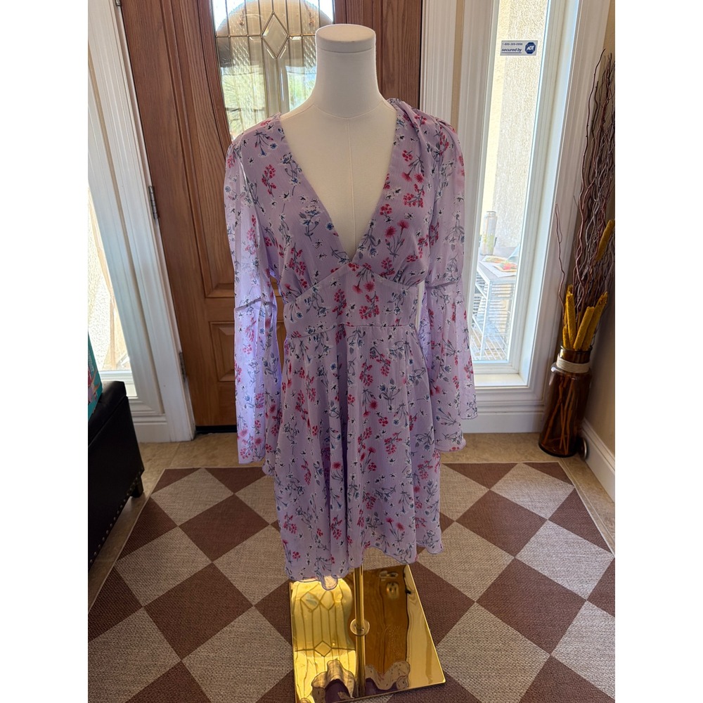 Double Crazy Lavender Floral V-Neck Mini Dress Long Bell Sleeve Purple Size L